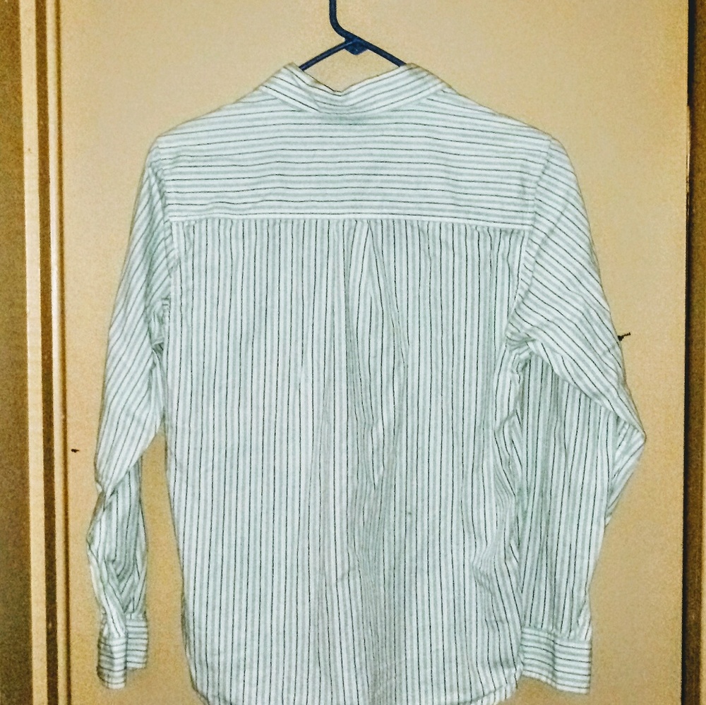 ☔Free w/purchase☔Urban Pipeline Up button down - Picture 4 of 4